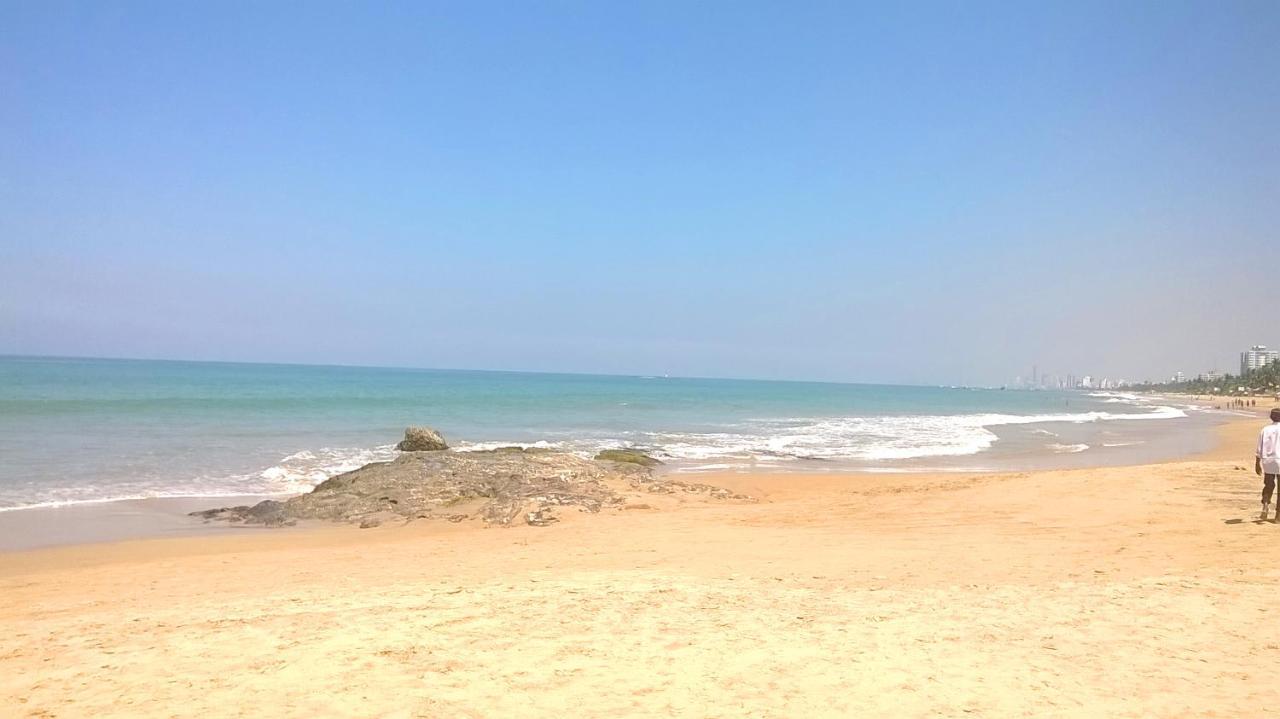 Ranveli Beach Resort Dehiwala-Mount Lavinia Kültér fotó